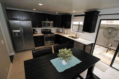 Kitchen & Dining Area