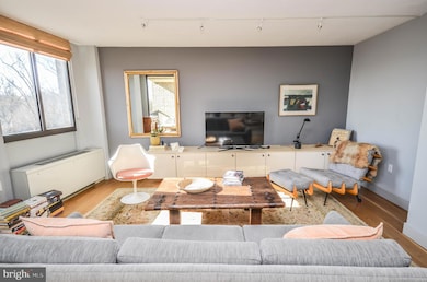 The Riviera unit 518, Bethesda, MD 20815 - photo 3