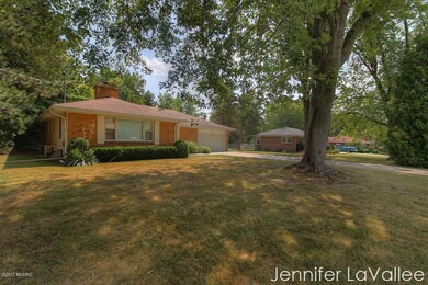 1940 Whitmore Ave NW, Grand Rapids, MI 49534 - photo 3