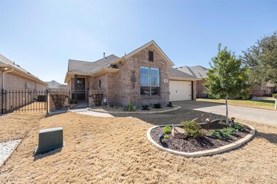 206 Captains Ct, Granbury, TX 76049 - photo 3