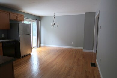 43 Pratt St unit 43A, Taunton, MA 02780 - photo 4