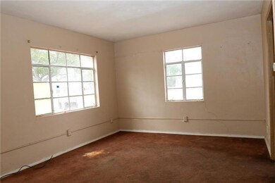 7613 Monterrey Dr, El Paso, TX 79915 - photo 2