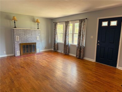 1005 S 3rd St, Effingham, IL 62401 - photo 2