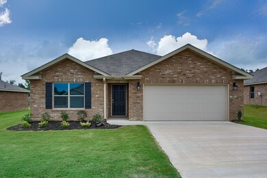 1112 Quail Hollow Rd, Cullman, AL 35055 - photo 2