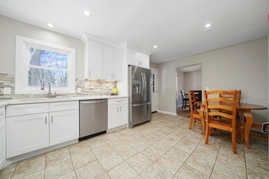 1154 Chillem Dr, Batavia, IL 60510 - photo 5