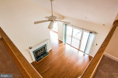 121 Timberbrook Ln unit 304, Gaithersburg, MD 20878 - photo 4