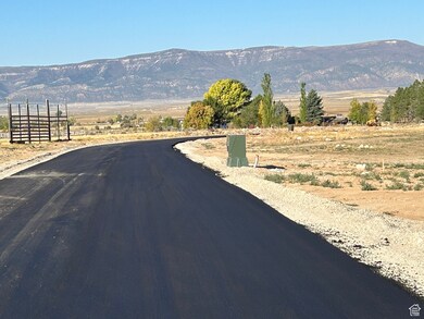 8111 E 15730 N unit 1, Spring City, UT 84662 - photo 3