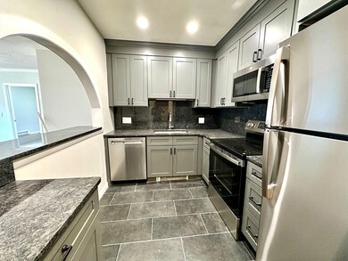 26 Willis St unit 26, Framingham, MA 01702 - photo 2
