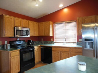 1017 N Christopher St, Medical Lake, WA 99022 - photo 4