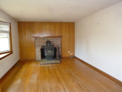 17 Woodlawn Rd, Hadley, MA 01035 - photo 4