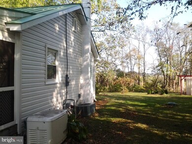 12157 Taylorstown Rd, Lovettsville, VA 20180 - photo 5