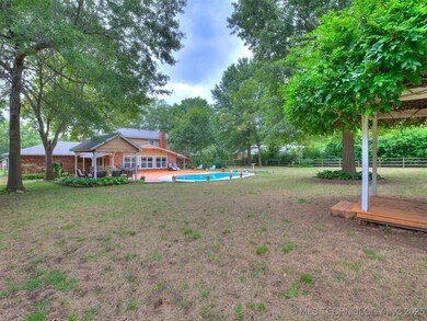 8365 Wright Ave, Broken Arrow, OK 74014 - photo 4