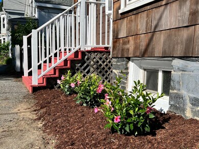 17 Hemlock St, Portland, ME 04102 - photo 5