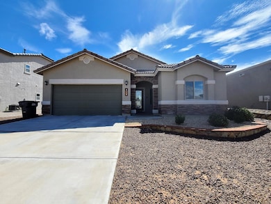 916 Muffleson St, El Paso, TX 79928 - photo 2