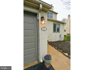 512 Summit Ct, Media, PA 19063 - photo 2