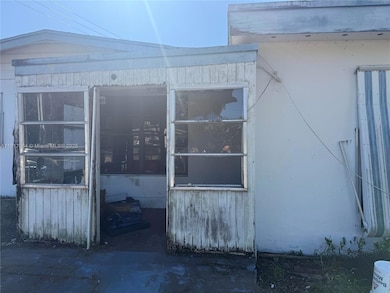 5770 SW 38th Ct, Davie, FL 33314 - photo 3