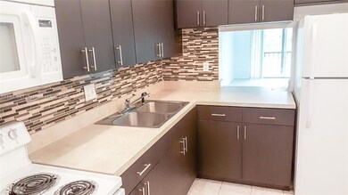 7911 Colony Cir N unit 202, Tamarac, FL 33321 - photo 2