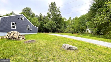 239 Bannister Town Rd, Louisa, VA 23093 - photo 4