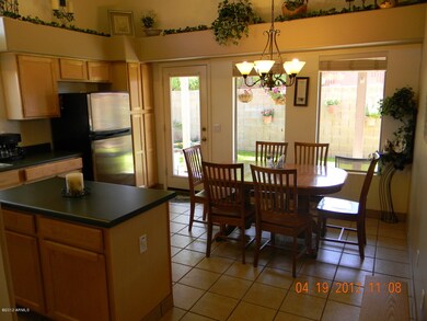 Light and bright kitchen