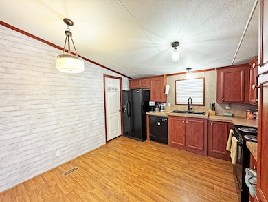 1700 E Avenue I, Alpine, TX 79830 - photo 4