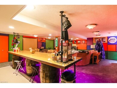 7134 Timber Ln, Olmsted Falls, OH 44138 - photo 6