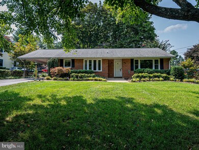 46 Main St, Round Hill, VA 20141 - photo 2