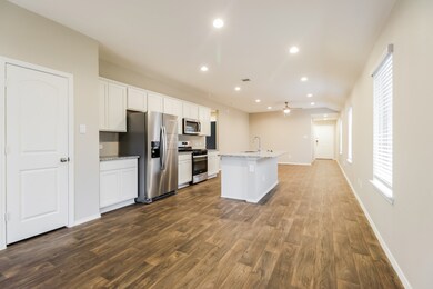 9948 Glen Brook Ln, Magnolia, TX 77354 - photo 3