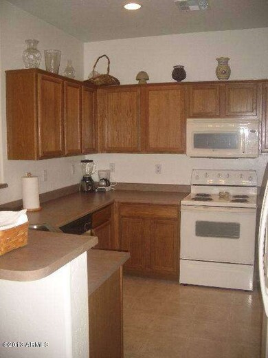 KITCHE~2