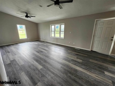 190132 Cedar Bluff Dr, Scottsbluff, NE 69361 - photo 3