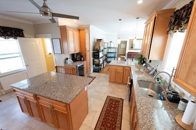 123 Pine St unit 1, Danvers, MA 01923 - photo 4