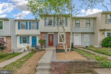 19106 Willow Spring Dr, Germantown, MD 20874 - photo 2