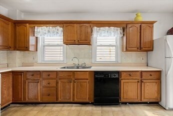 18 Edith St, Everett, MA 02149 - photo 4