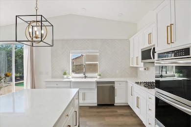 11-Kitchen