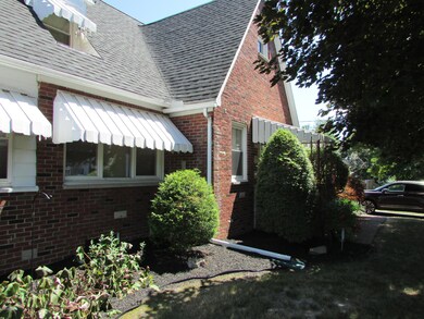 1712 N Vine St, Berwick, PA 18603 - photo 5