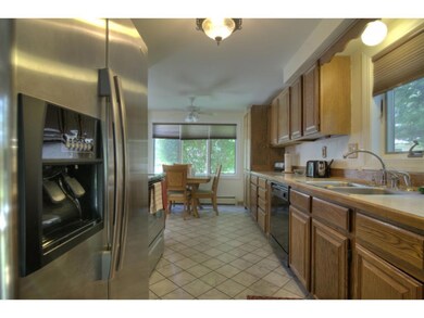 5 Sirelle Ct unit U7, Nashua, NH 03060 - photo 6
