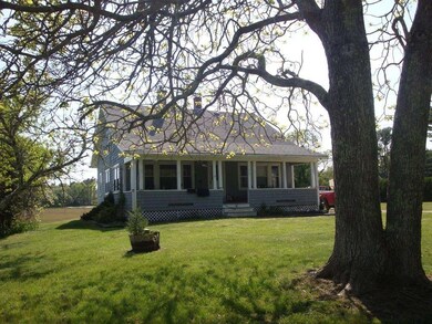 219 Rocky Meadow St, Middleboro, MA 02346 - photo 2