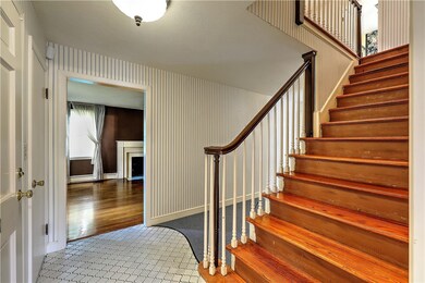 50 Cambria Ct, Pawtucket, RI 02860 - photo 2