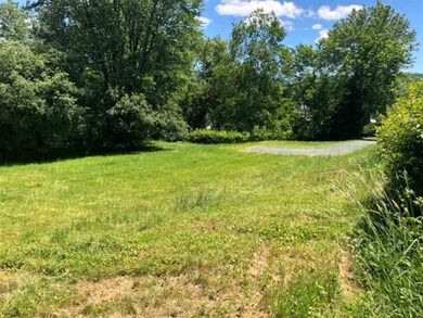 7 Dartmouth Ave, Lebanon, NH 03766 - photo 3