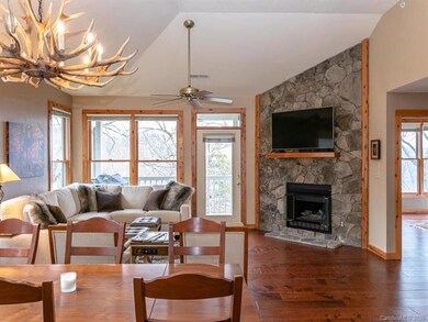 10 Stoney Falls Loop unit 4-301, Burnsville, NC 28714 - photo 6