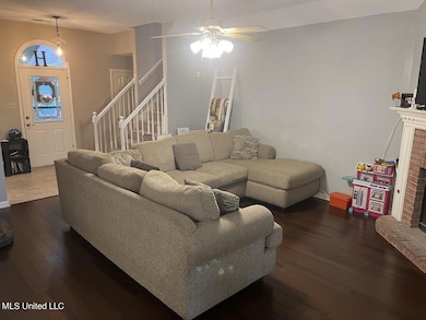 5878 WHITE RIDGE - LIV 3