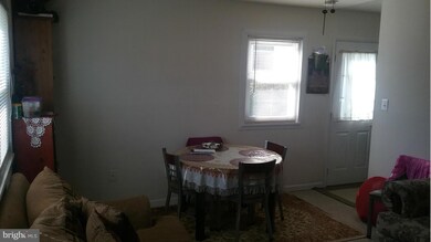 205 Manassas Dr, Manassas Park, VA 20111 - photo 4