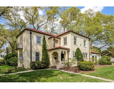 61 Chatham Rd, Longmeadow, MA 01106 - photo 3