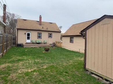 449 Evans St, North Tonawanda, NY 14120 - photo 4