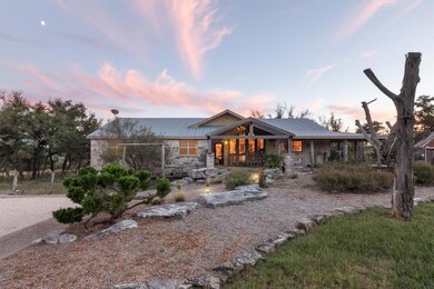 338 Wallendorf-Bohnert Rd, Fredericksburg, TX 78624 - photo 3