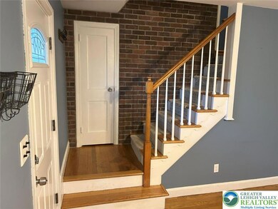 2432 S Law St unit 2434, Allentown, PA 18103 - photo 4