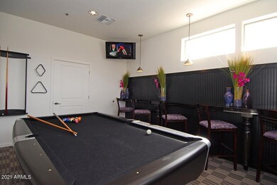 Clubhouse1