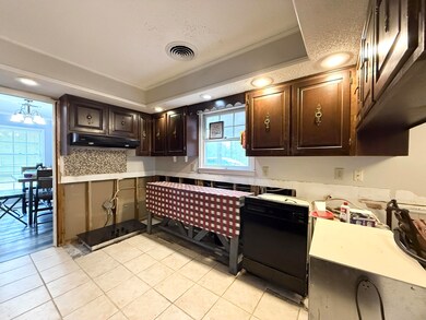 1495 Lee Stokes Rd, Columbus, MS 39702 - photo 7