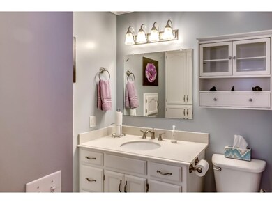 Main level bath