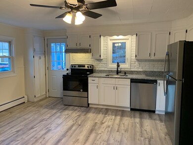 8 Grant St, Millers Falls, MA 01349 - photo 5