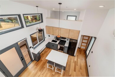 61304 SE Wizard Ln unit 10, Bend, OR 97702 - photo 7